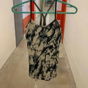 Lululemon power y  marble top